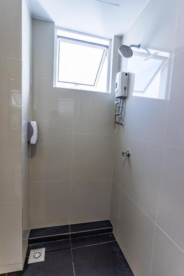 Emart Hotel Miri Dış mekan fotoğraf